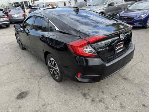 Used 2017 Honda Civic EX-T image 8