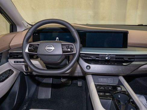 New 2026 Nissan Murano Platinum image 8