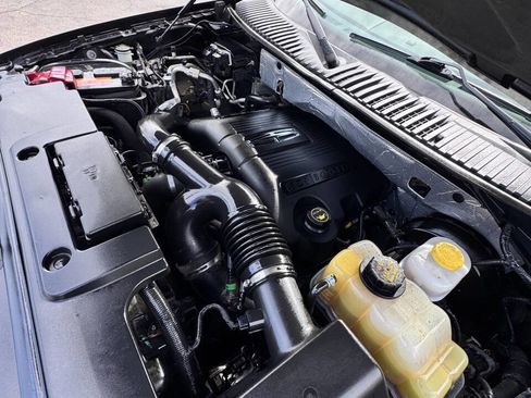 Used 2016 Lincoln Navigator Select image 31