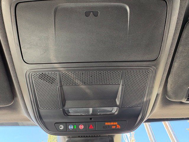 Used 2026 GMC Terrain Elevation w/ Elevation Premium Package AWD/4WD image 28