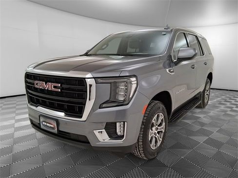 Used 2022 GMC Yukon SLE w/ Gmc Pro Safety Plus Package image 7