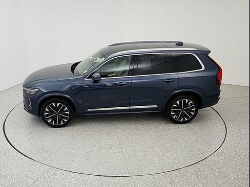 Certified 2026 Volvo XC90 B6 Plus AWD/4WD image 39