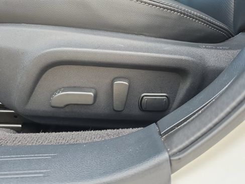 Used 2019 Subaru Outback 2.5i Limited AWD/4WD image 15