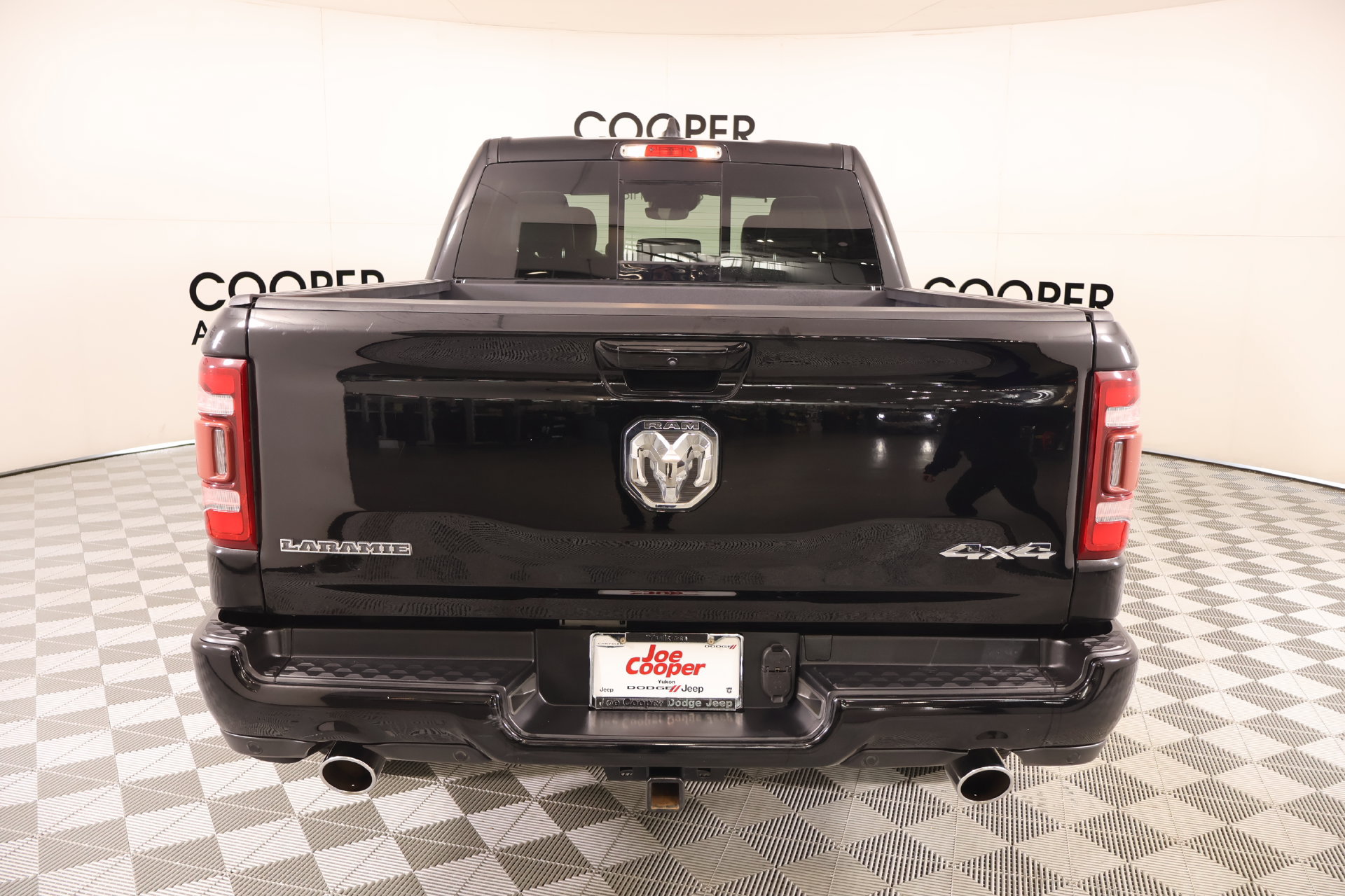 Used 2021 RAM 1500 Laramie w/ Sport Appearance Package AWD/4WD image 20
