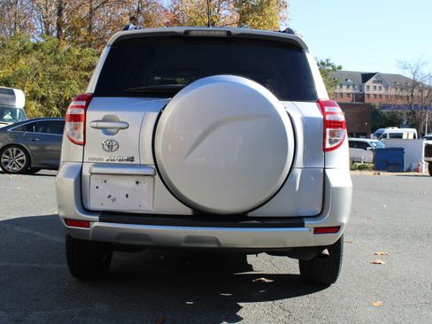 Used 2009 Toyota RAV4 2WD image 5