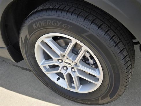 New 2025 Ford Explorer Active w/ Active Comfort Package image 5