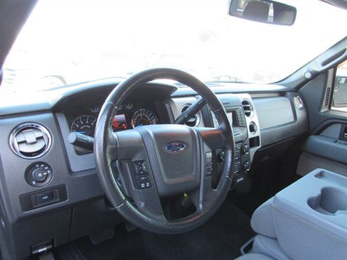 Used 2013 Ford F150 XLT w/ XLT Chrome Pkg image 4