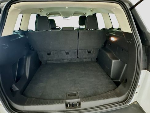 Used 2018 Ford Escape SE image 30