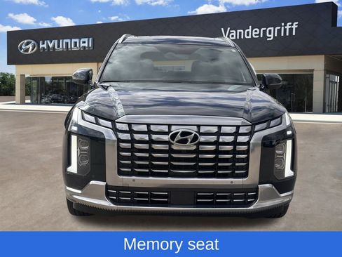 Used 2025 Hyundai Palisade Calligraphy image 7
