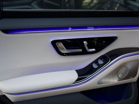 New 2026 Mercedes-Benz S 500 4MATIC image 26