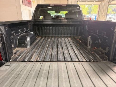 Used 2021 Chevrolet Silverado 1500 Custom AWD/4WD image 21