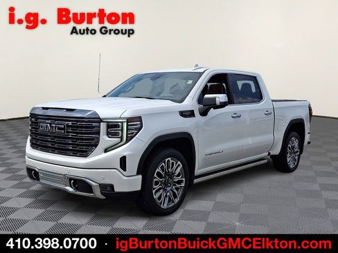 Used 2024 GMC Sierra 1500 Denali Ultimate AWD/4WD image 3