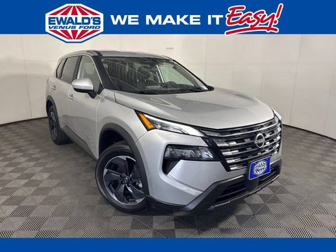 Used 2024 Nissan Rogue SV AWD/4WD image 1