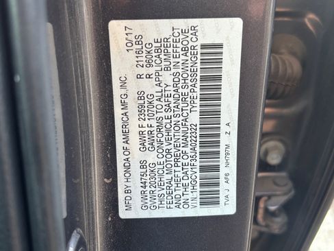 Used 2018 Honda Accord Sport image 10