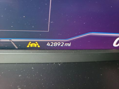 Used 2020 Volkswagen Tiguan SEL Premium R-Line w/ 3rd Row Seat Package image 37