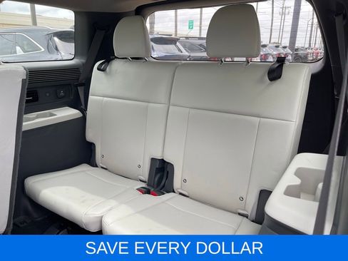 Used 2024 Hyundai Santa Fe Limited AWD/4WD image 17