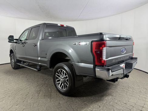 Used 2017 Ford F250 Lariat w/ Lariat Ultimate Package AWD/4WD image 6