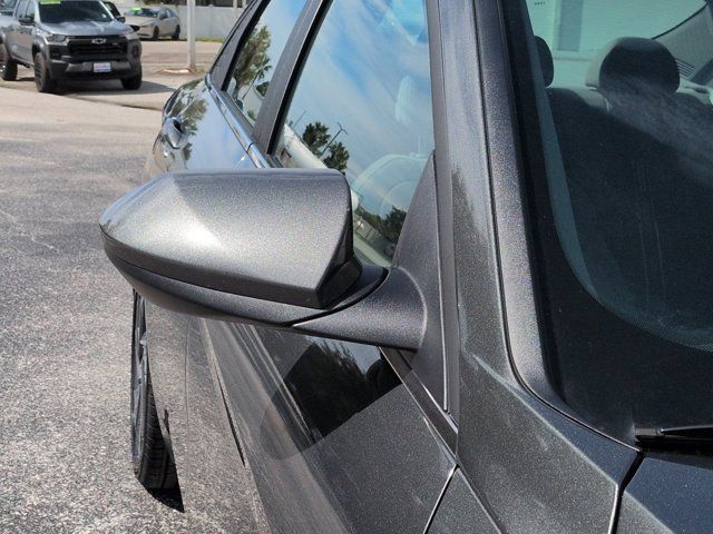 Used 2025 Hyundai Elantra SEL FWD image 11