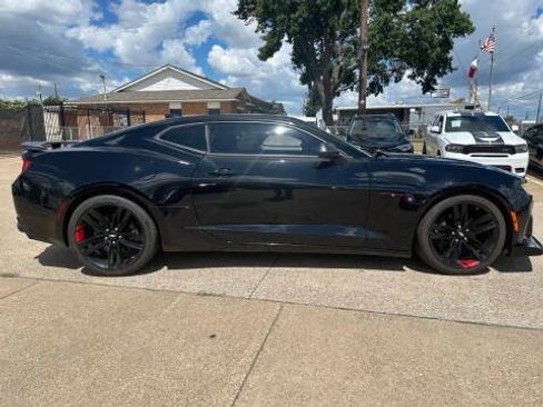 Used 2018 Chevrolet Camaro SS w/ Redline Edition RWD image 4