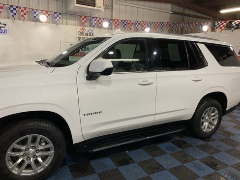 Used 2023 Chevrolet Tahoe LT image 2
