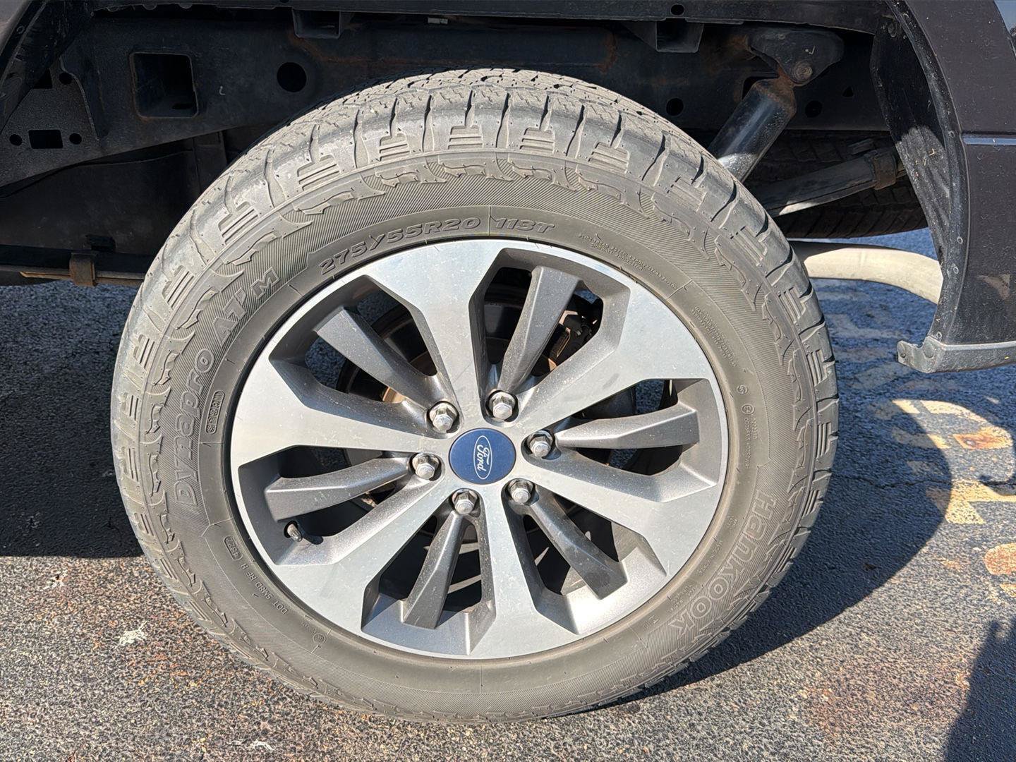 Used 2019 Ford F150 XL w/ Equipment Group 101A Mid AWD/4WD image 12