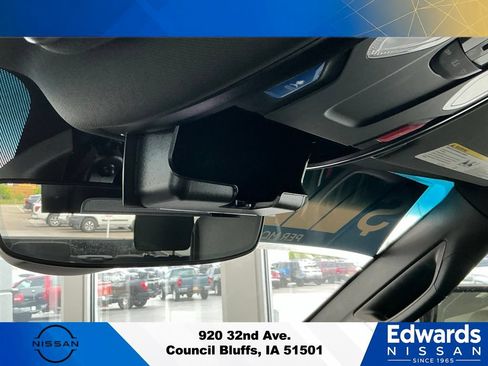 Used 2024 RAM 2500 Big Horn AWD/4WD image 28
