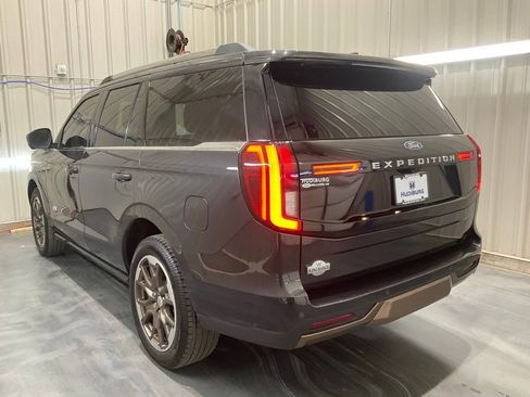 Used 2025 Ford Expedition King Ranch image 25