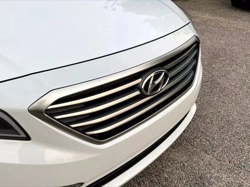 Used 2015 Hyundai Sonata SE FWD image 26