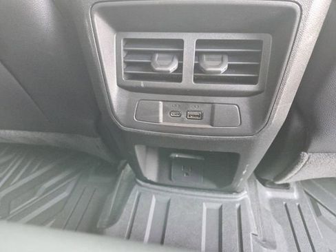 New 2026 GMC Canyon Elevation w/ Convenience Package image 16