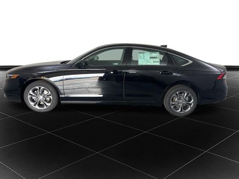 New 2026 Honda Accord EX-L image 2
