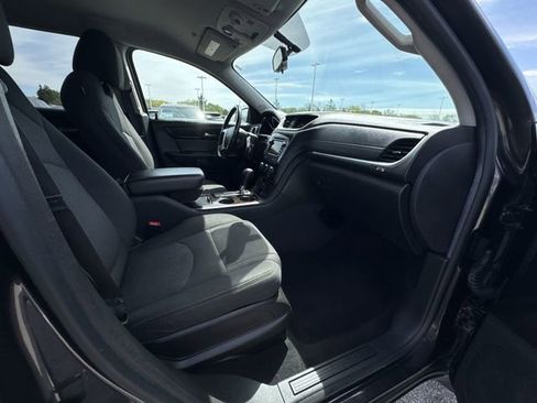 Used 2016 Chevrolet Traverse LT w/ Style and Technology Package AWD/4WD image 27