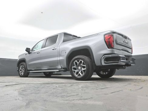Used 2024 GMC Sierra 1500 SLT w/ SLT Premium Plus Package AWD/4WD image 23