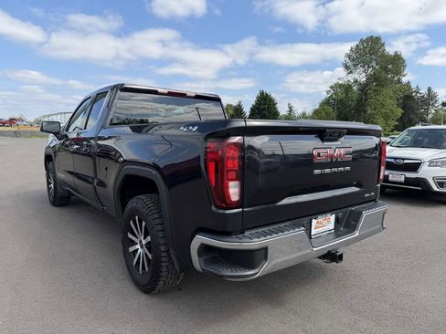 Used 2023 GMC Sierra 1500 SLE w/ Enhanced Capability Package AWD/4WD image 6