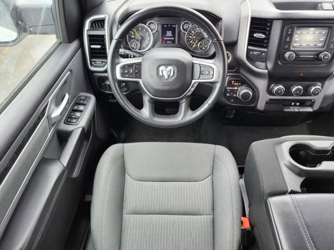 Used 2022 RAM 1500 Big Horn AWD/4WD image 11