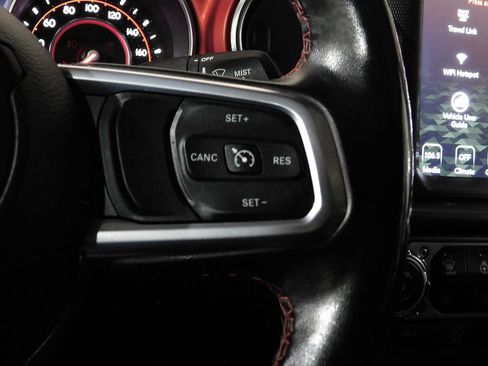 Used 2020 Jeep Wrangler Rubicon w/ Uconnect 4C Nav & Sound Group AWD/4WD image 37