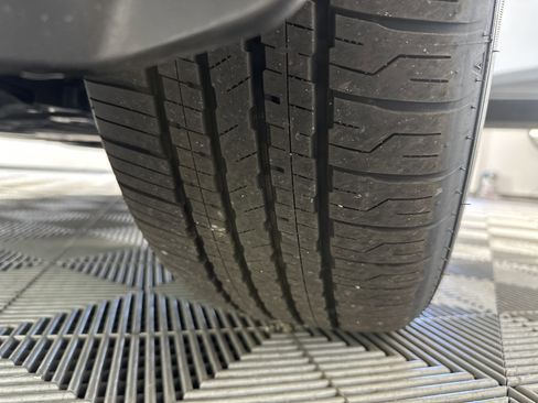 Certified 2025 Nissan Rogue SV image 12