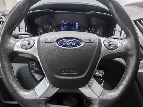 Used 2018 Ford Transit 250 148 Medium Roof RWD image 21