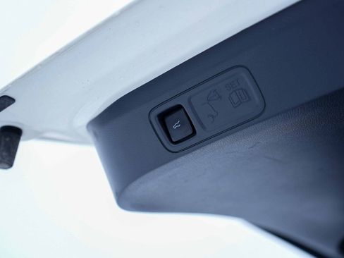 Used 2024 Lincoln Navigator Reserve image 15