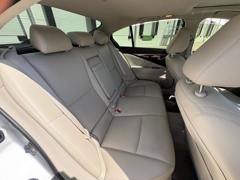 Used 2018 INFINITI Q50 Luxe w/ Essential Package (2.0T Luxe) RWD image 38
