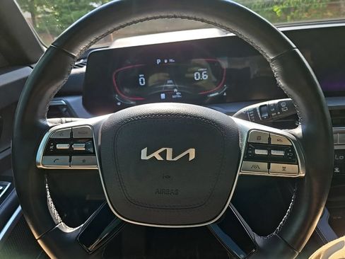 Certified 2024 Kia Telluride EX X-Line AWD/4WD image 11