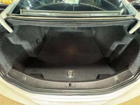 Used 2013 Cadillac XTS Premium FWD image 36