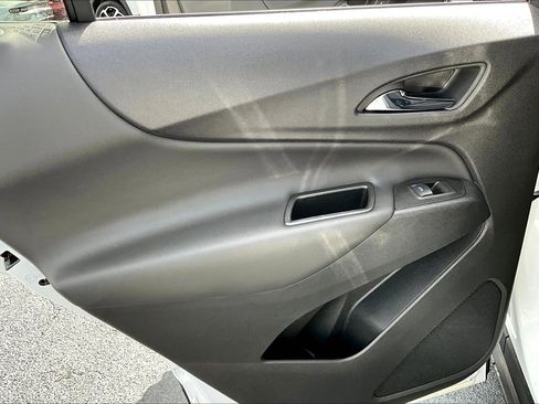 Certified 2023 Chevrolet Equinox LT w/ LPO, Floor Liner Package image 11