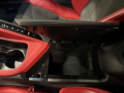 Used 2022 Chevrolet Corvette Stingray Preferred Conv w/ Z51 Performance Package RWD image 24