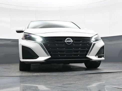 Used 2023 Nissan Altima 2.5 SL image 32