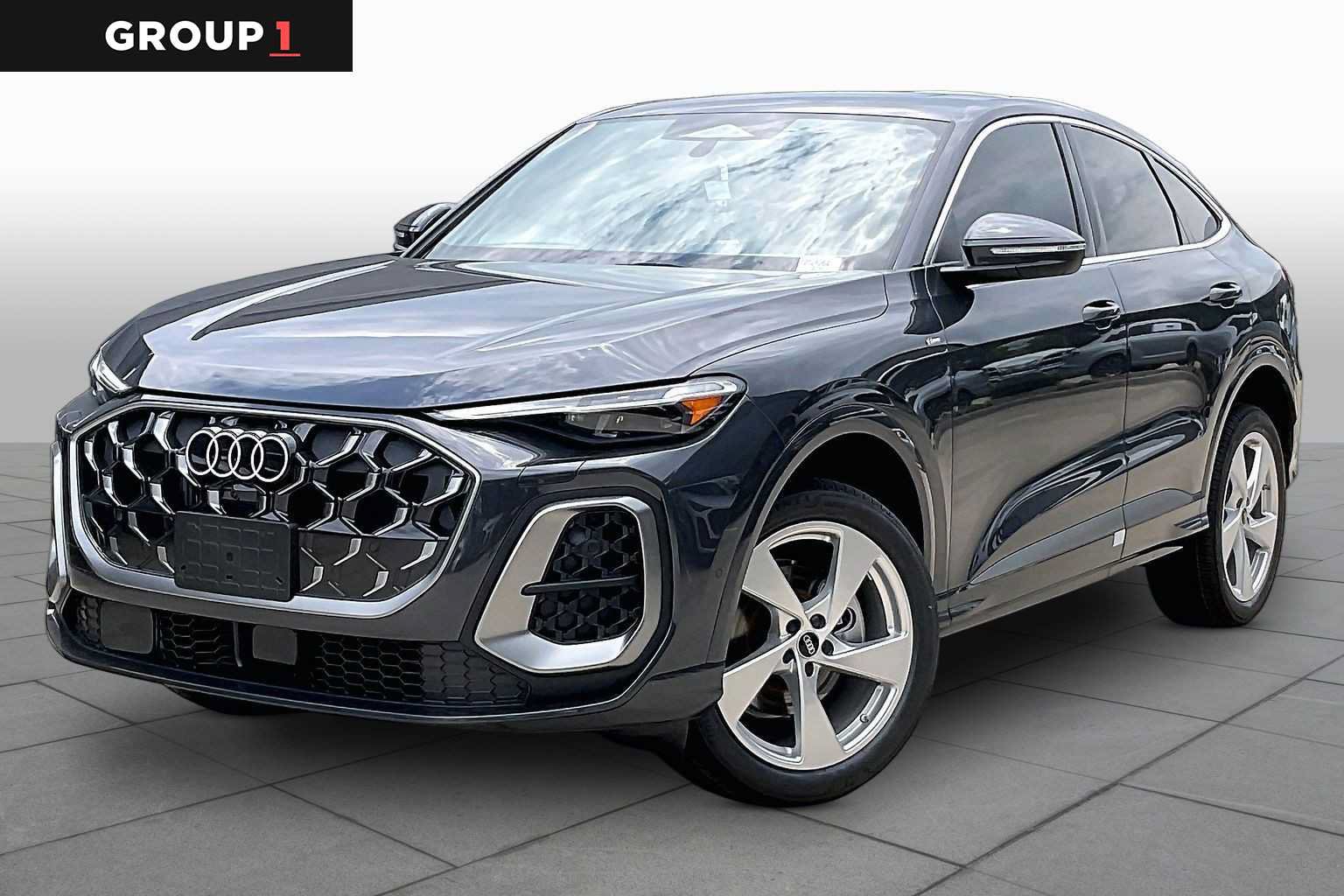 New 2026 Audi Q5 Premium Plus AWD/4WD image 1