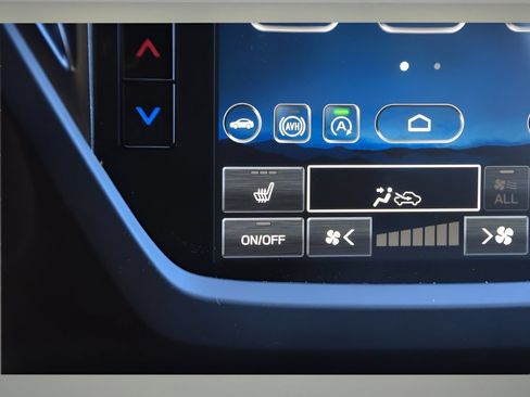Certified 2026 Subaru Forester Premium AWD/4WD image 21