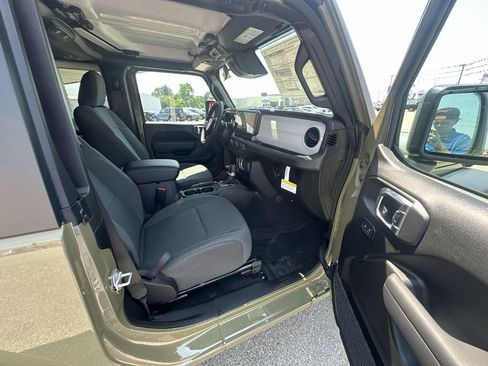 New 2025 Jeep Wrangler Sport S image 14