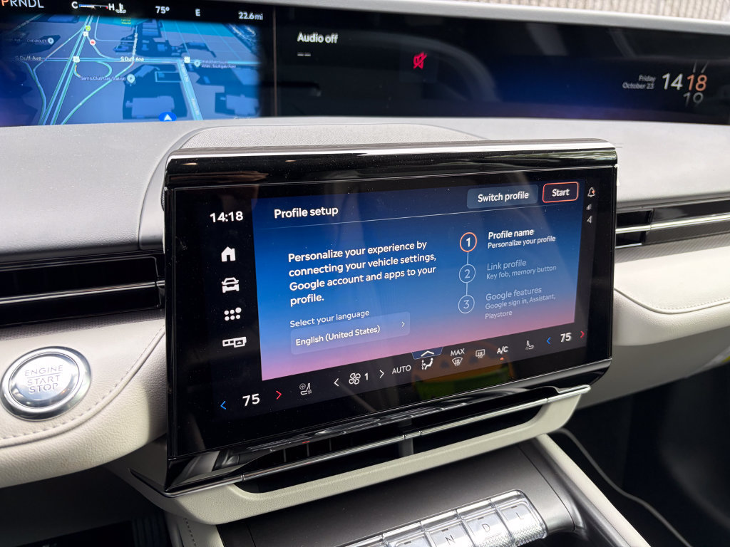 New 2026 Lincoln Nautilus Premier w/ Equipment Group 102A AWD/4WD image 28