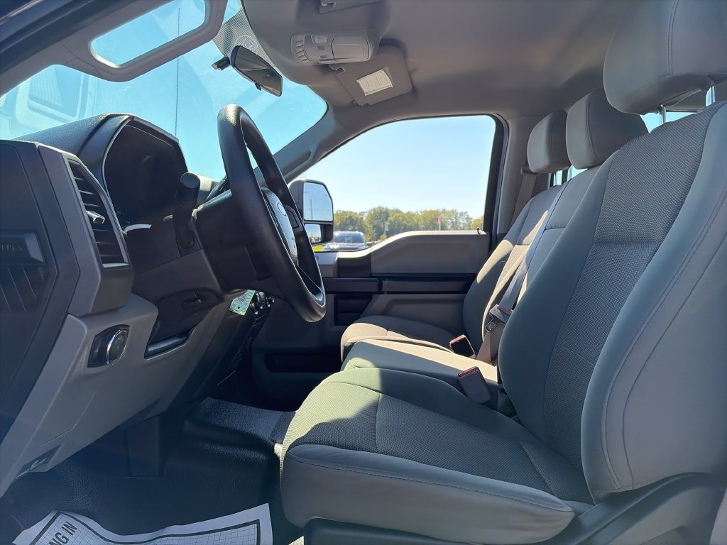Used 2017 Ford F250 XL w/ Power Equipment Group AWD/4WD image 15
