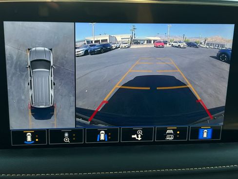 Used 2021 GMC Yukon AT4 image 19